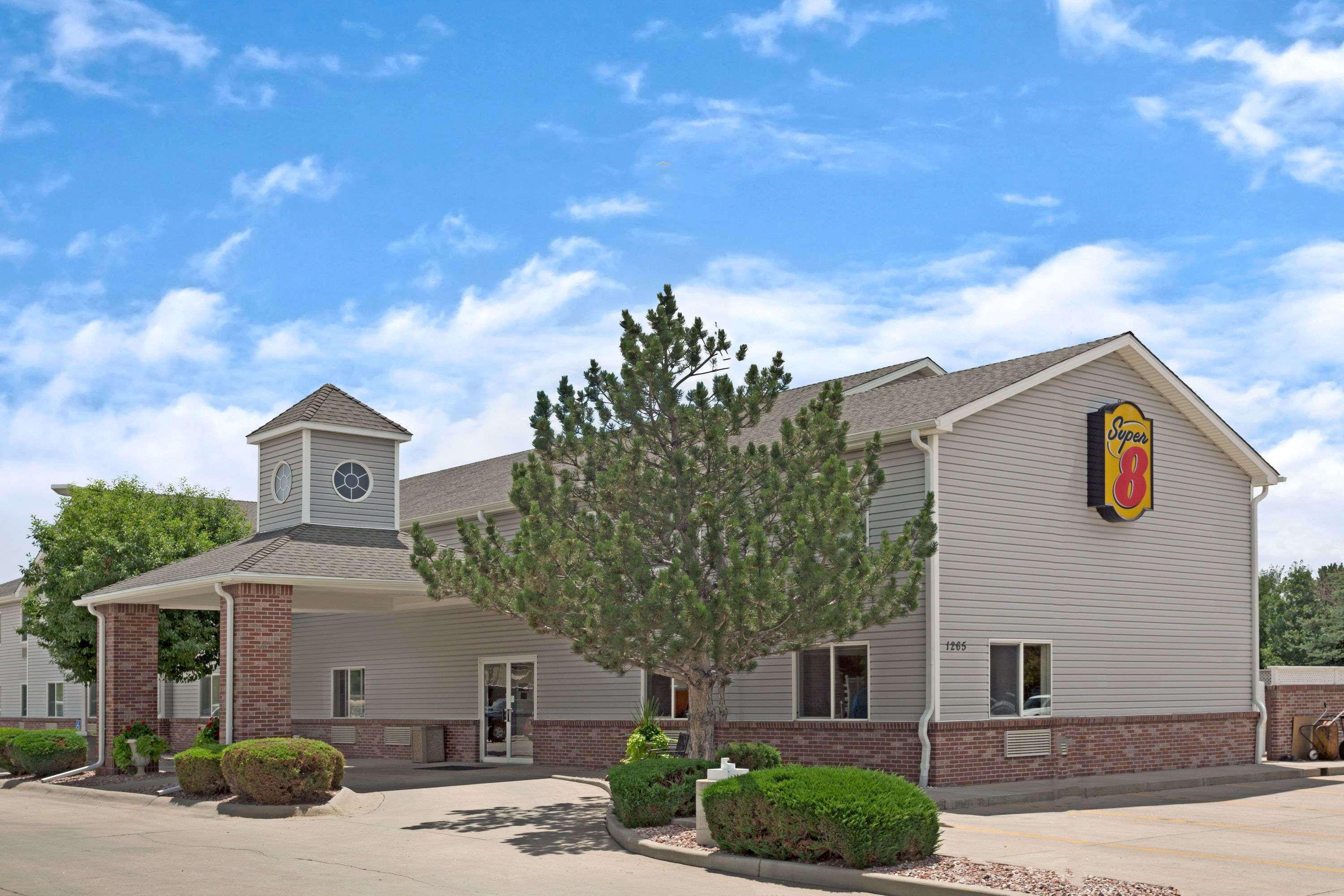 Super 8 By Wyndham Windsor Hotel Kültér fotó